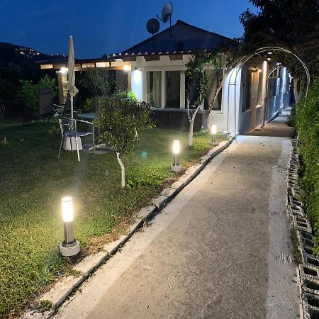 La Casa Di Mare Villa อากิออส กอร์ดิออส ภายนอก รูปภาพ